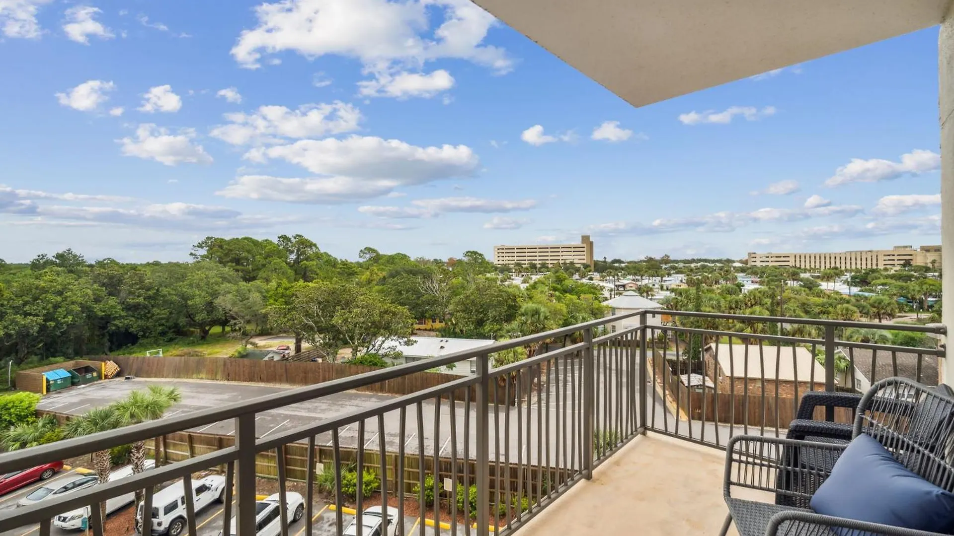 Origin 0427 - One Bedroom - Partial Gulf View By Beach Haven Vacation Rentals Panama City Beach Apartman